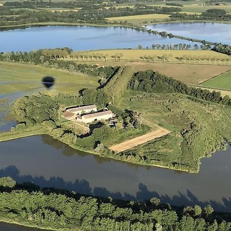 Le Relais Des Cigognes Villa Marlieux Екстериор снимка