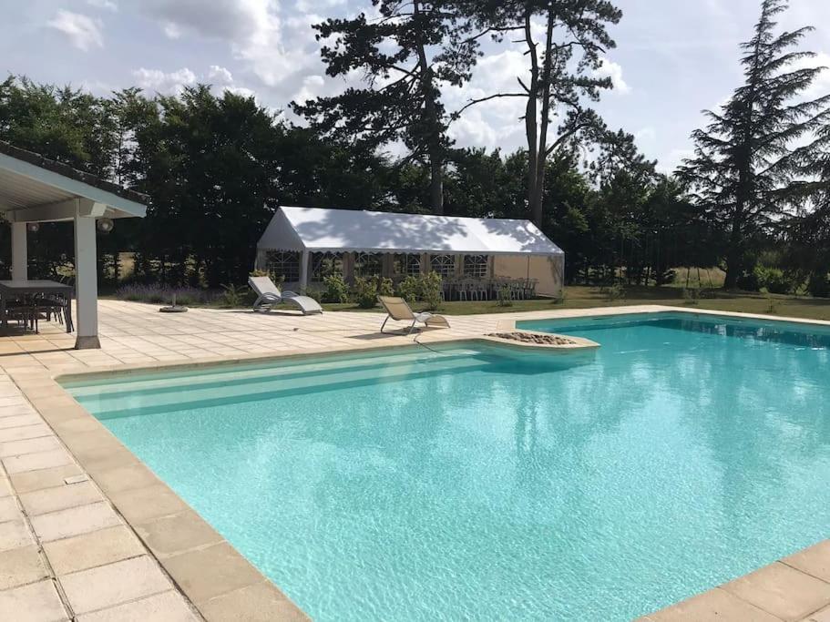 Le Relais Des Cigognes Villa Marlieux Екстериор снимка